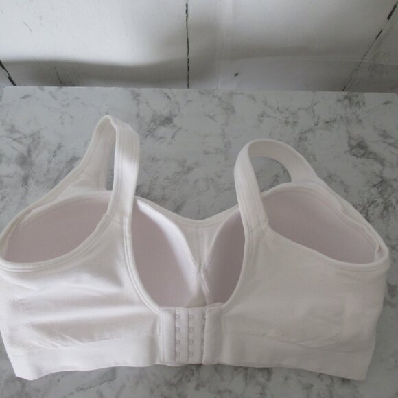 Shapermint Bra 2XL White T Shirt Wireless Wire Free Padded Back Closure - Picture 2 of 3